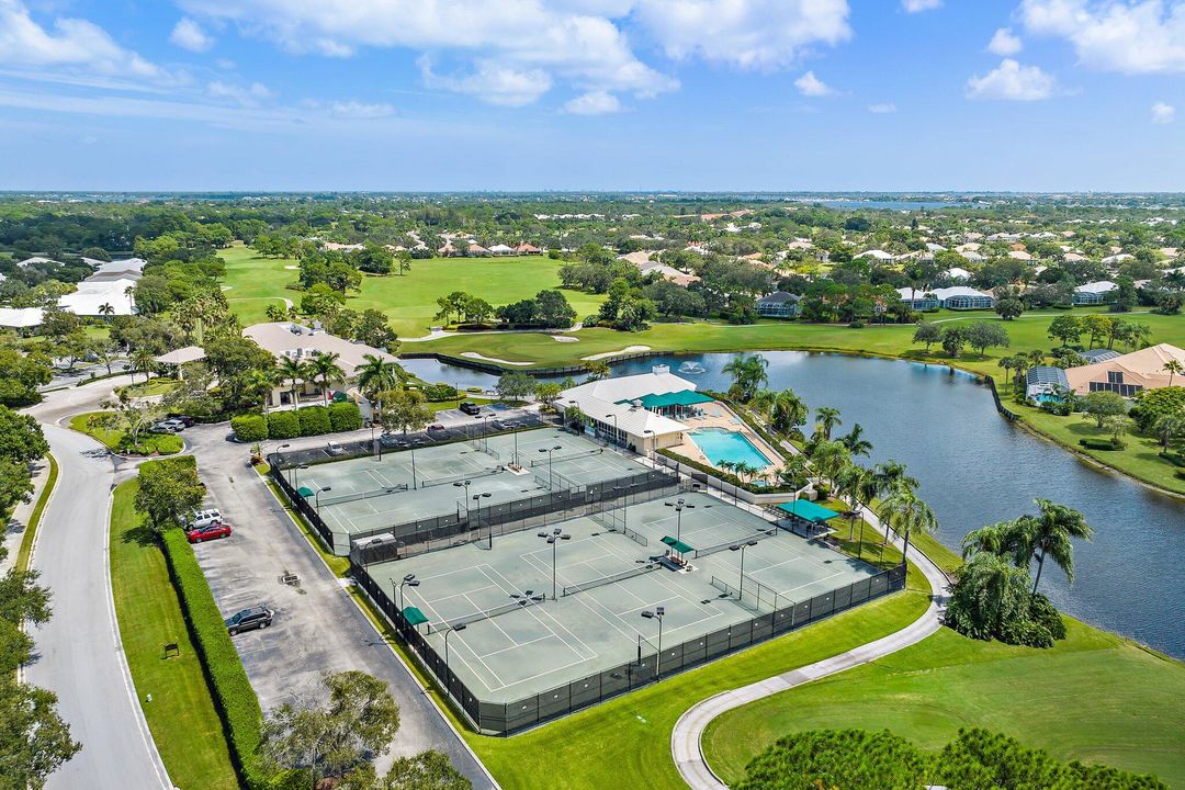 待售: $849,950 (3 贝兹, 3 浴室, 2629 平方英尺)