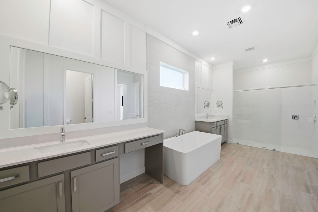 For Sale: $1,495,000 (4 beds, 3 baths, 3445 Square Feet)