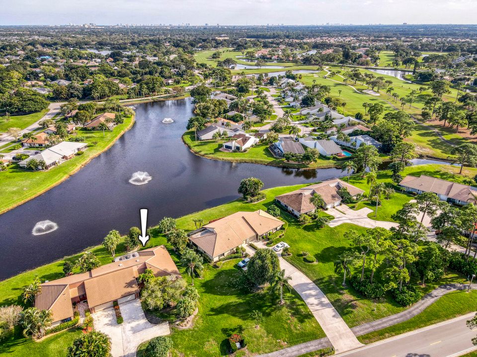 En Venta: $550,000 (3 camas, 2 baños, 1609 Pies cuadrados)