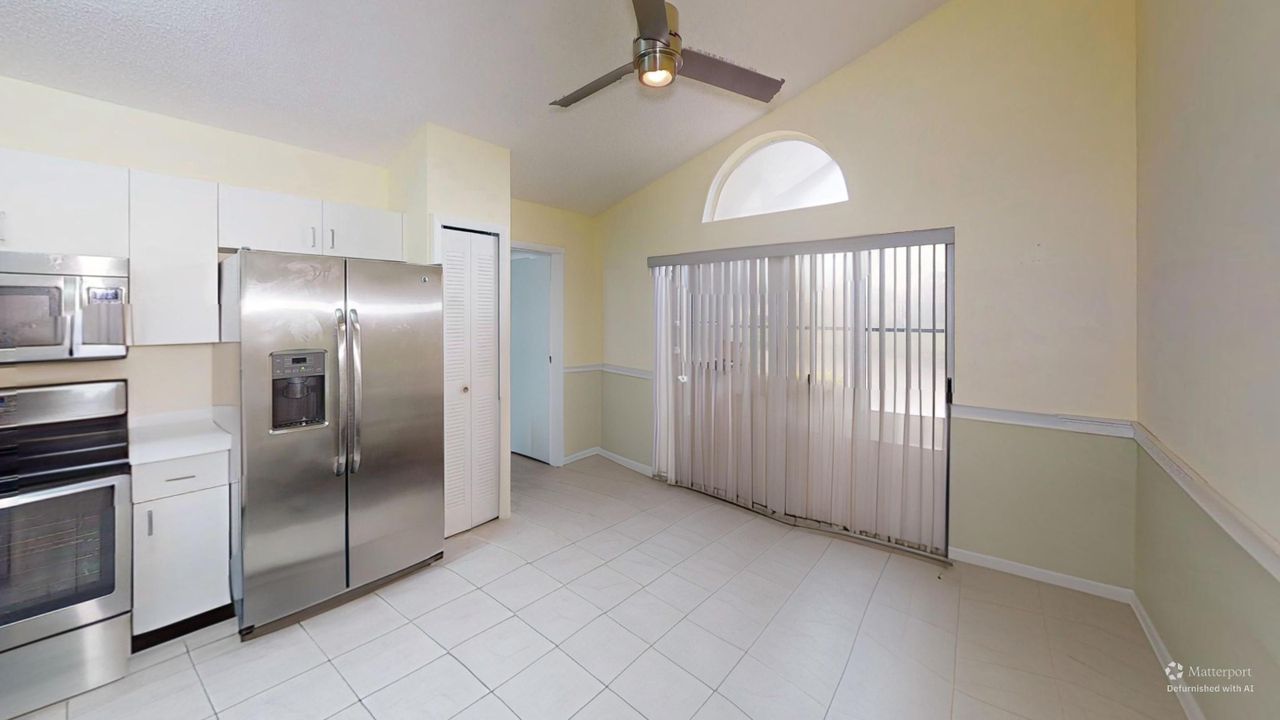 For Sale: $199,000 (2 beds, 2 baths, 1233 Square Feet)