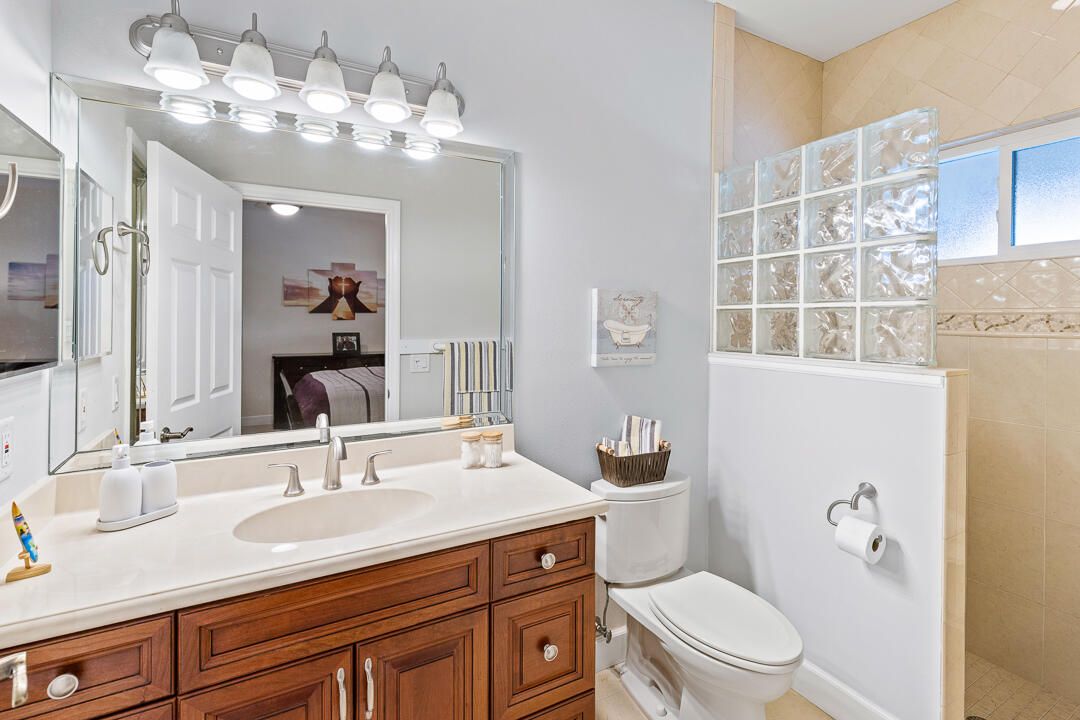 待售: $1,249,000 (4 贝兹, 3 浴室, 3058 平方英尺)