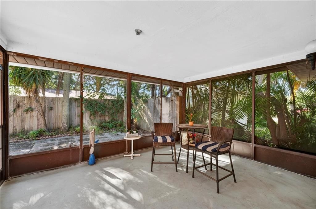 En Venta: $345,000 (3 camas, 2 baños, 1062 Pies cuadrados)