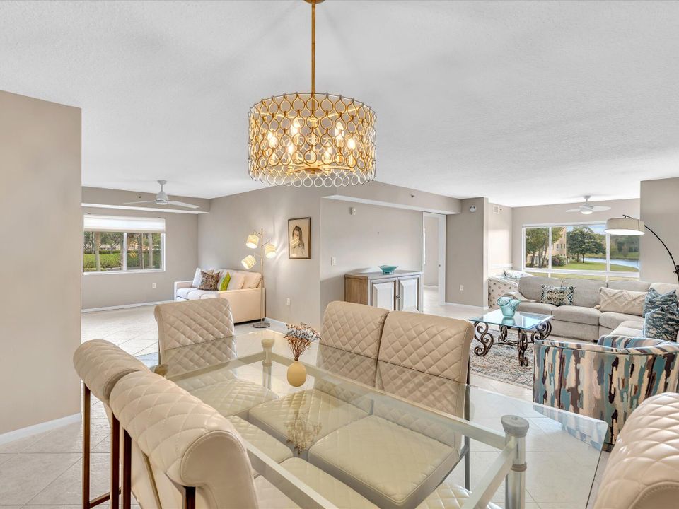 На продажу: $245,000 (3 спален, 2 ванн, 1392 Квадратных фут)