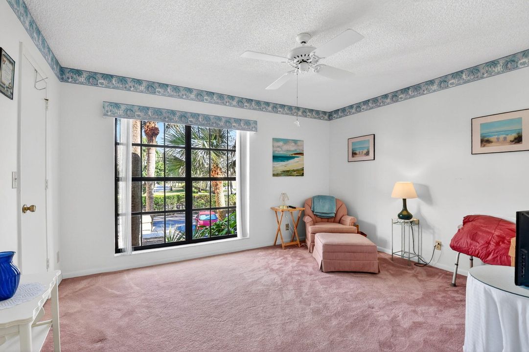 待售: $175,000 (2 贝兹, 2 浴室, 1231 平方英尺)