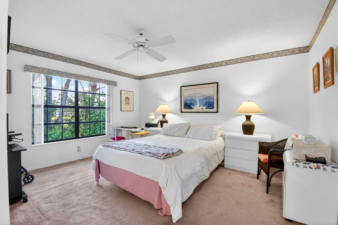 待售: $175,000 (2 贝兹, 2 浴室, 1231 平方英尺)