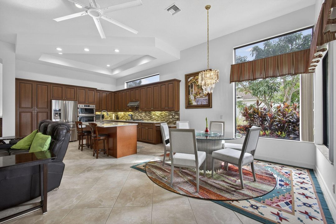 待售: $1,150,000 (3 贝兹, 3 浴室, 2961 平方英尺)