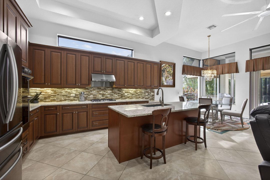 待售: $1,150,000 (3 贝兹, 3 浴室, 2961 平方英尺)