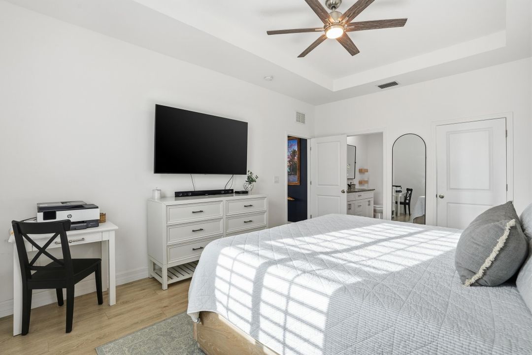 For Sale: $360,000 (3 beds, 2 baths, 1524 Square Feet)