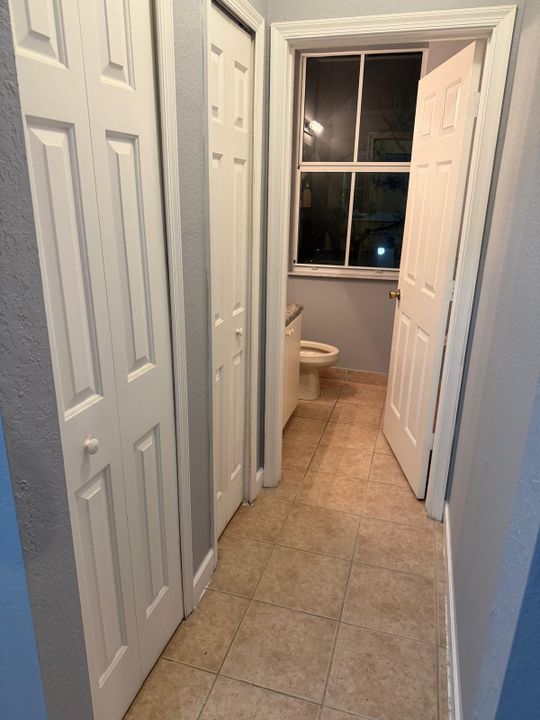 En Renta: $2,800 (4 camas, 3 baños, 1988 Pies cuadrados)