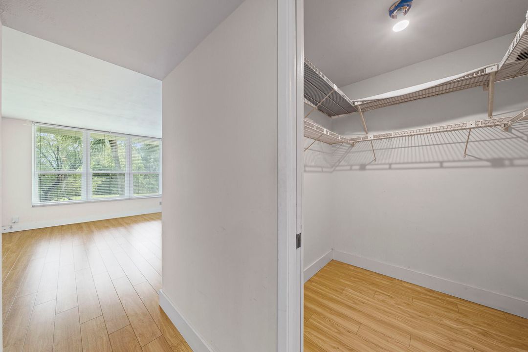 На продажу: $265,000 (3 спален, 2 ванн, 1500 Квадратных фут)