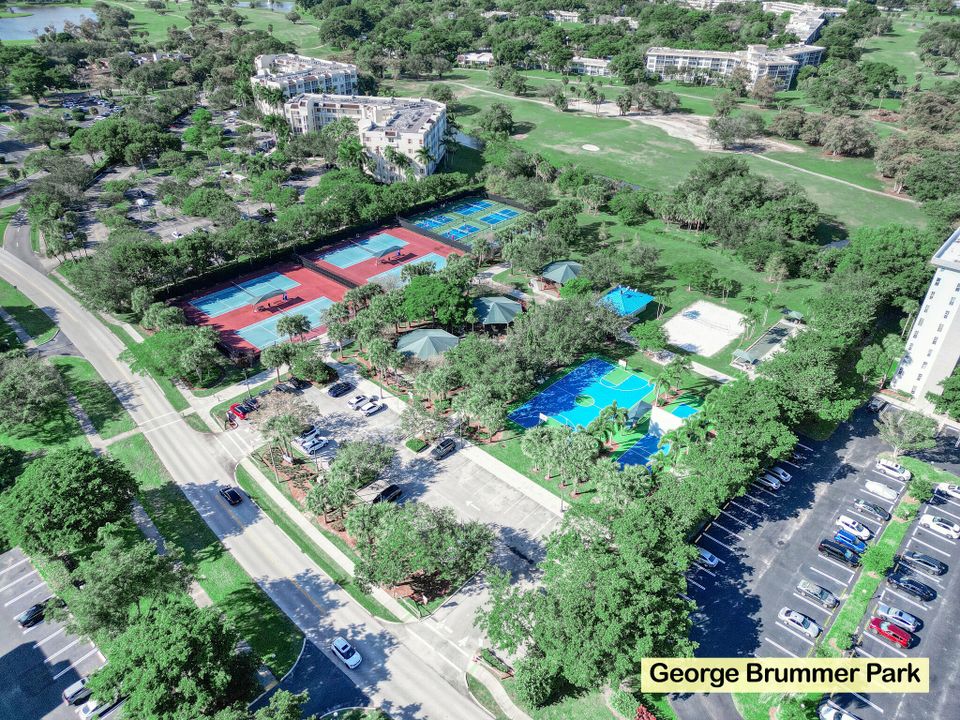 На продажу: $265,000 (3 спален, 2 ванн, 1500 Квадратных фут)