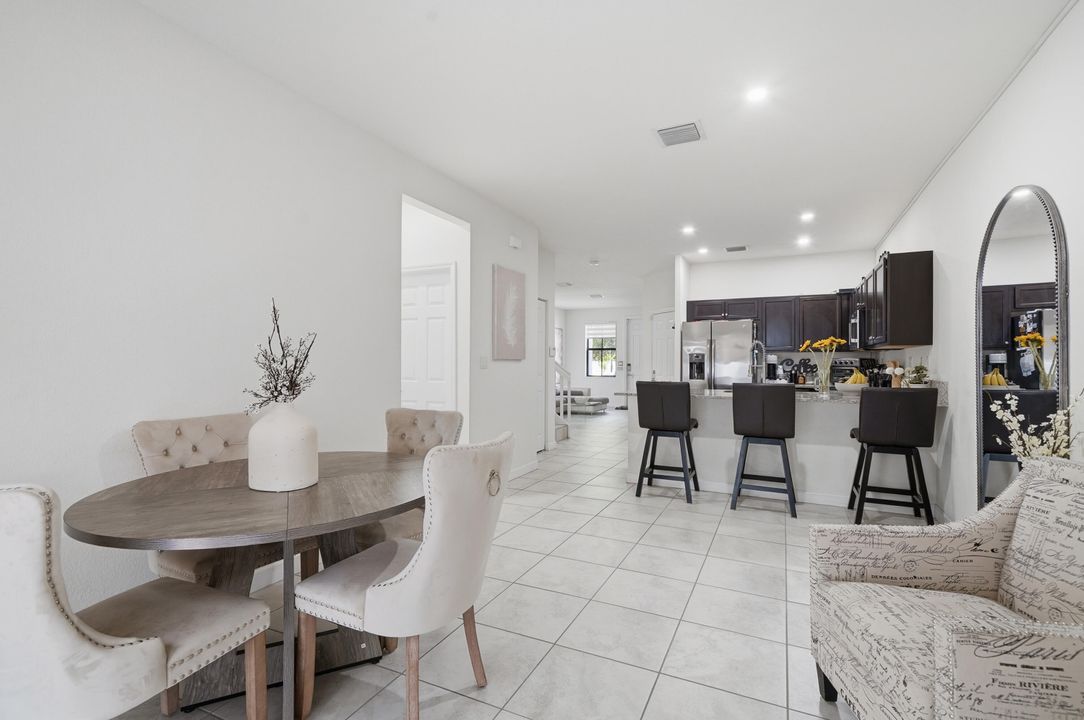 For Sale: $615,000 (4 beds, 3 baths, 1959 Square Feet)