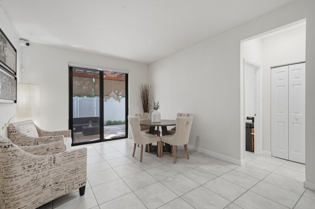 For Sale: $615,000 (4 beds, 3 baths, 1959 Square Feet)