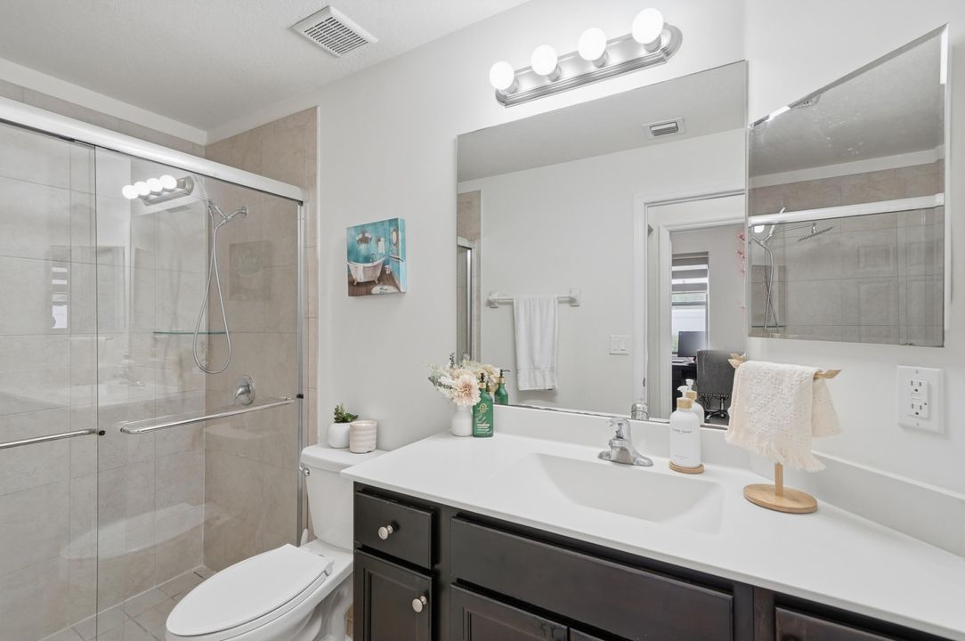 For Sale: $615,000 (4 beds, 3 baths, 1959 Square Feet)