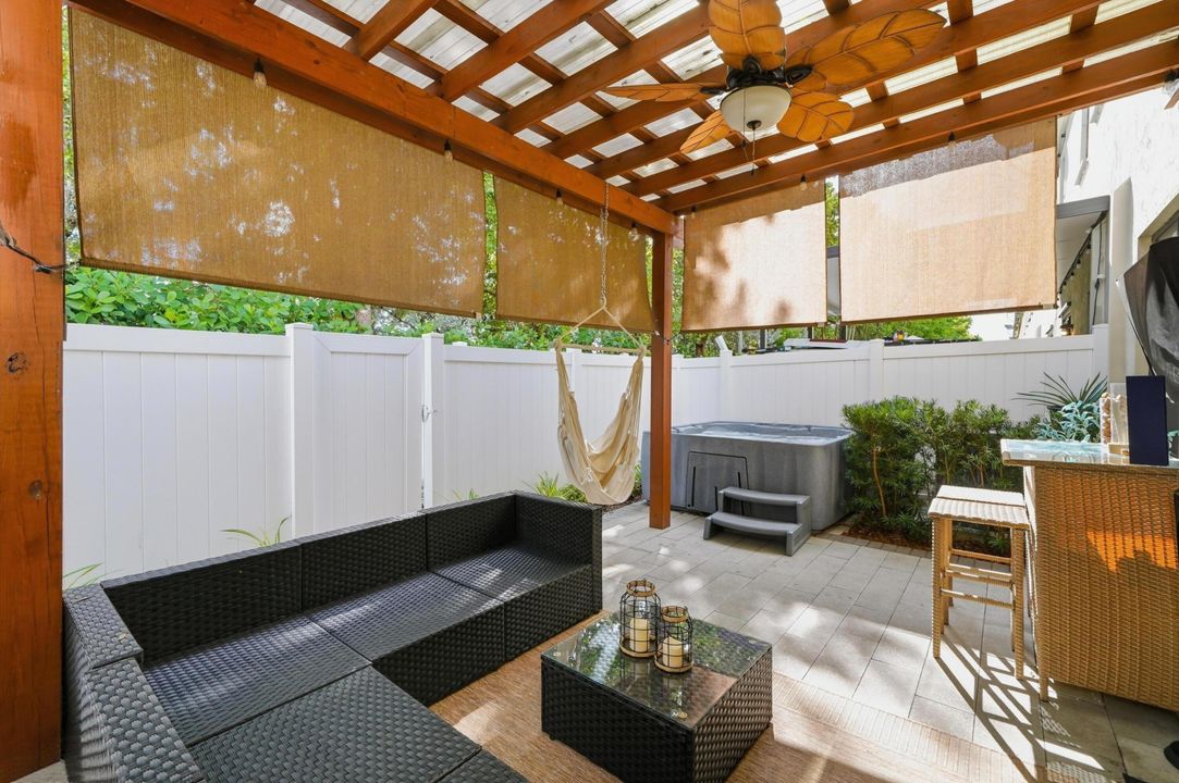 For Sale: $615,000 (4 beds, 3 baths, 1959 Square Feet)