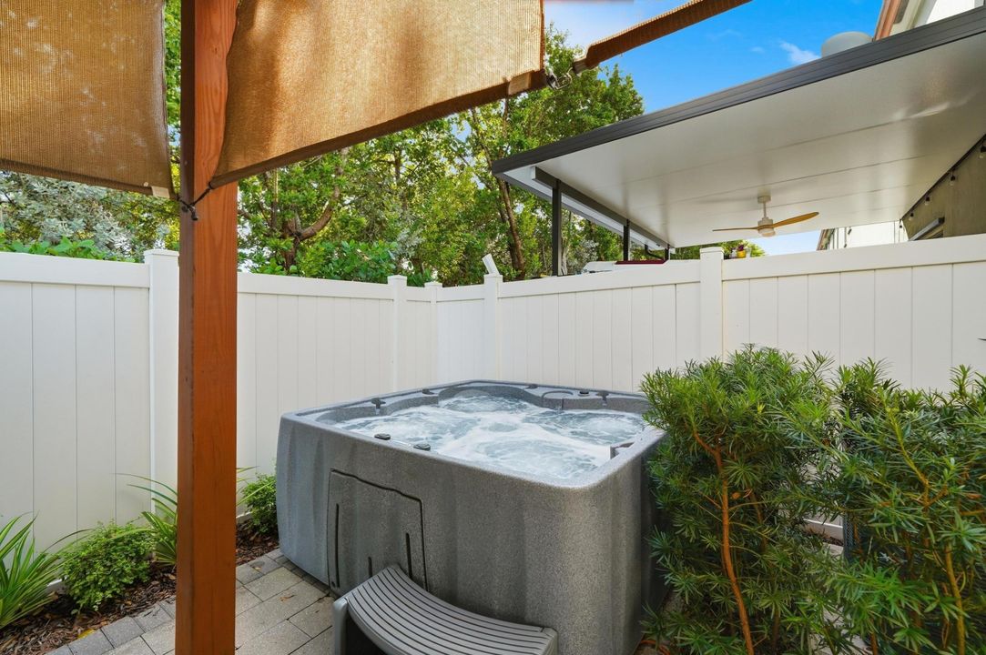 For Sale: $615,000 (4 beds, 3 baths, 1959 Square Feet)