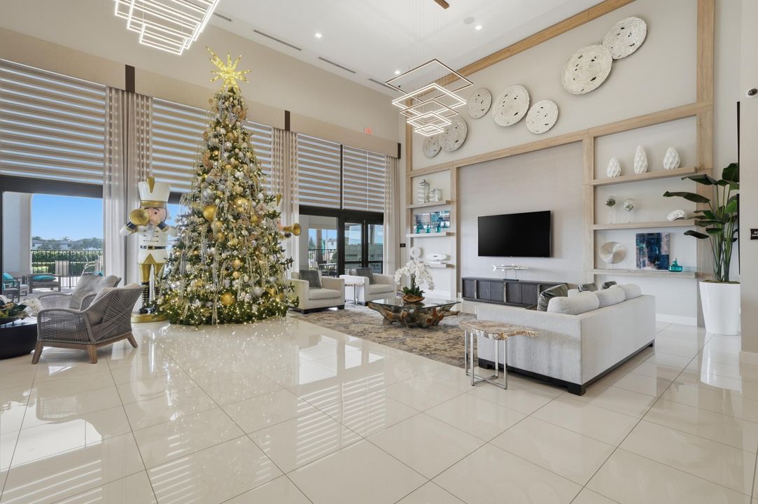 For Sale: $615,000 (4 beds, 3 baths, 1959 Square Feet)