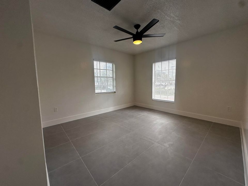 En Renta: $1,900 (2 camas, 1 baños, 1175 Pies cuadrados)