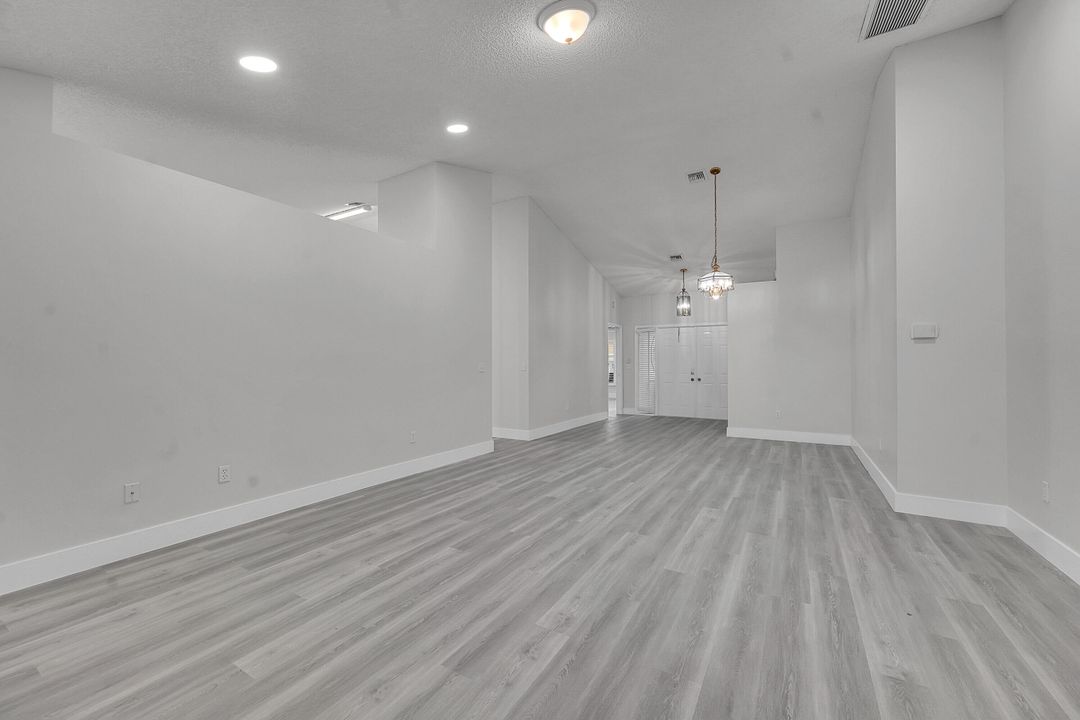 For Rent: $3,300 (3 beds, 2 baths, 1750 Square Feet)