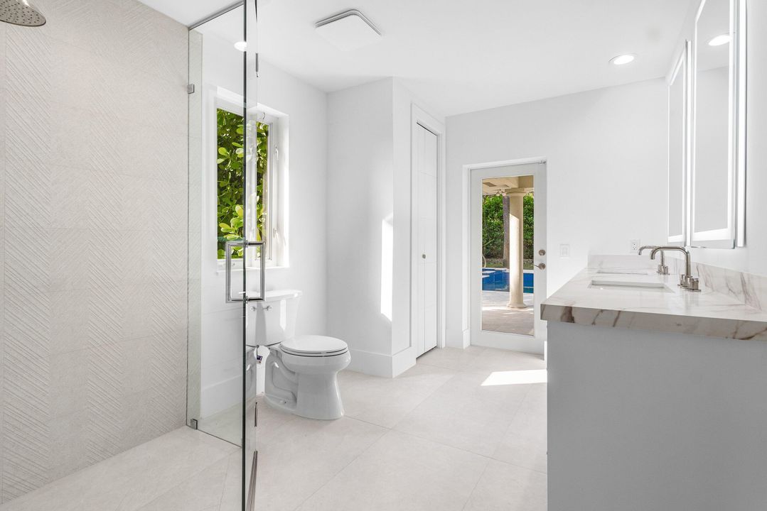 For Sale: $3,250,000 (4 beds, 4 baths, 4330 Square Feet)