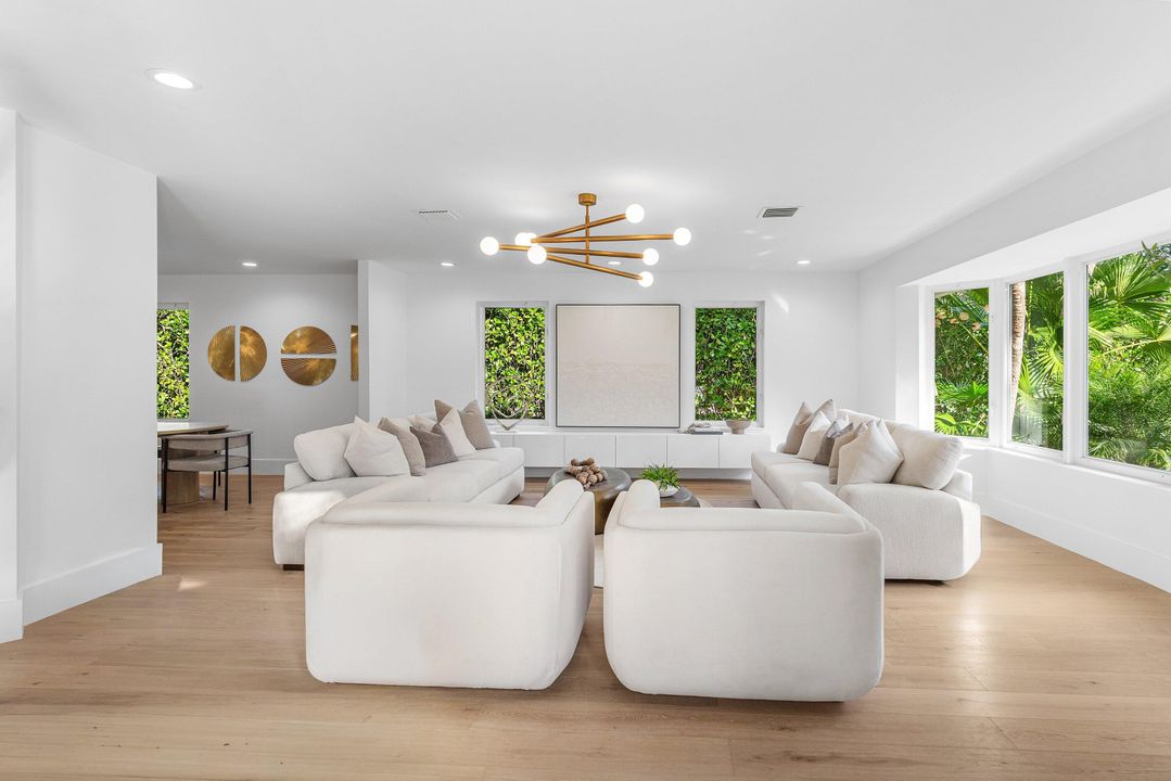 For Sale: $3,250,000 (4 beds, 4 baths, 4330 Square Feet)