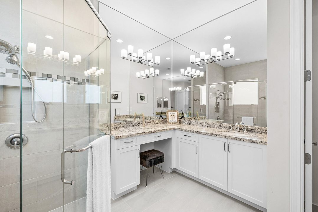 En Venta: $1,000,000 (3 camas, 2 baños, 1852 Pies cuadrados)