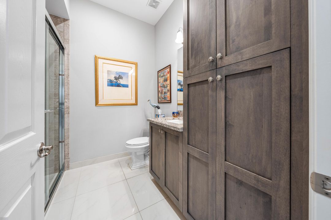 待售: $850,000 (4 贝兹, 3 浴室, 2309 平方英尺)