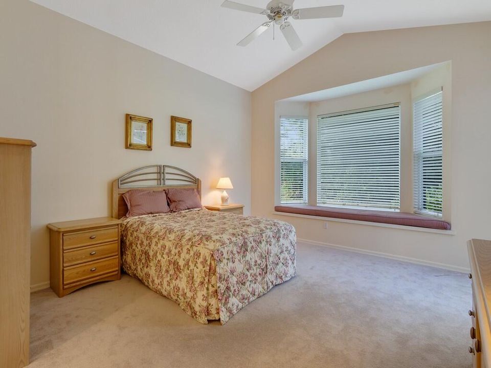 For Sale: $449,000 (3 beds, 2 baths, 2546 Square Feet)