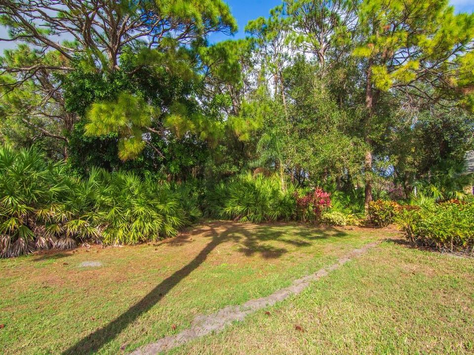 For Sale: $449,000 (3 beds, 2 baths, 2546 Square Feet)