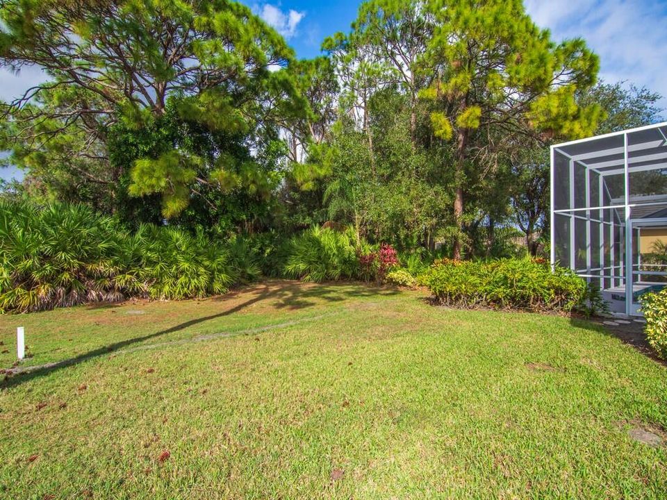 For Sale: $449,000 (3 beds, 2 baths, 2546 Square Feet)