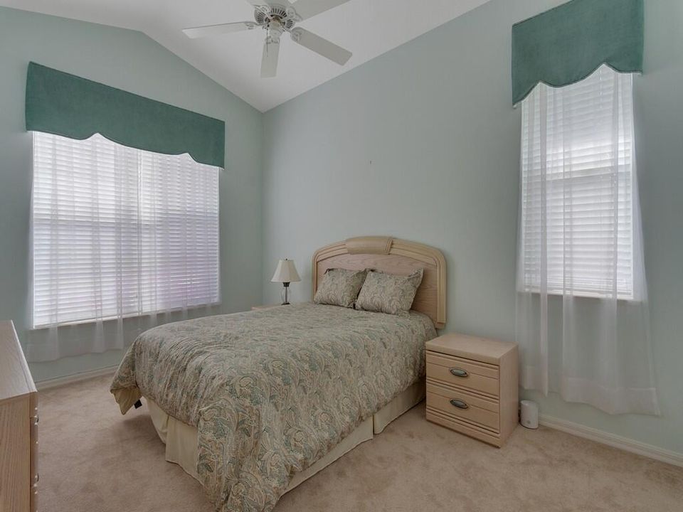 For Sale: $449,000 (3 beds, 2 baths, 2546 Square Feet)