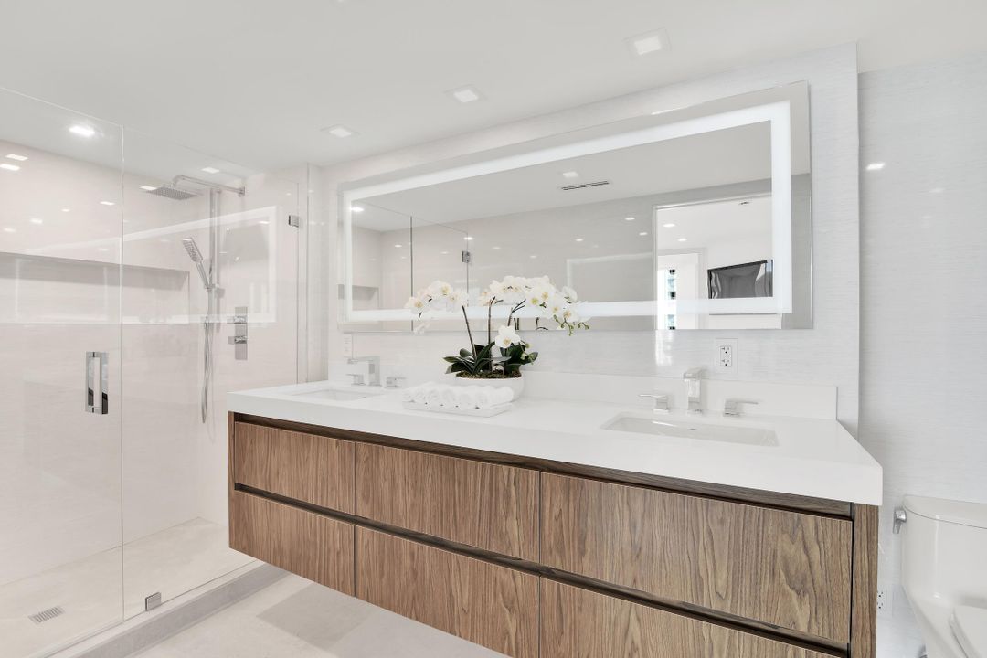 For Sale: $4,400,000 (4 beds, 4 baths, 2925 Square Feet)