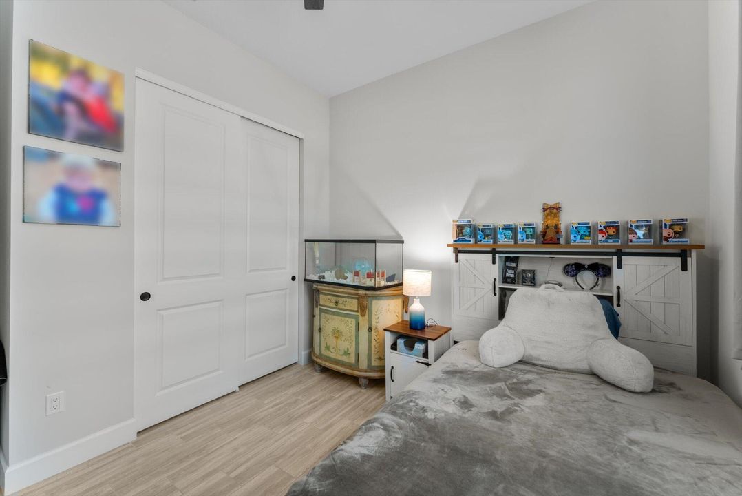 En Venta: $882,850 (5 camas, 4 baños, 3151 Pies cuadrados)