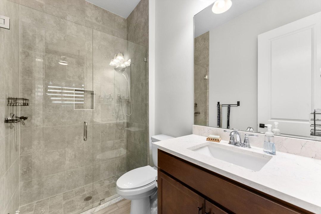 En Venta: $882,850 (5 camas, 4 baños, 3151 Pies cuadrados)