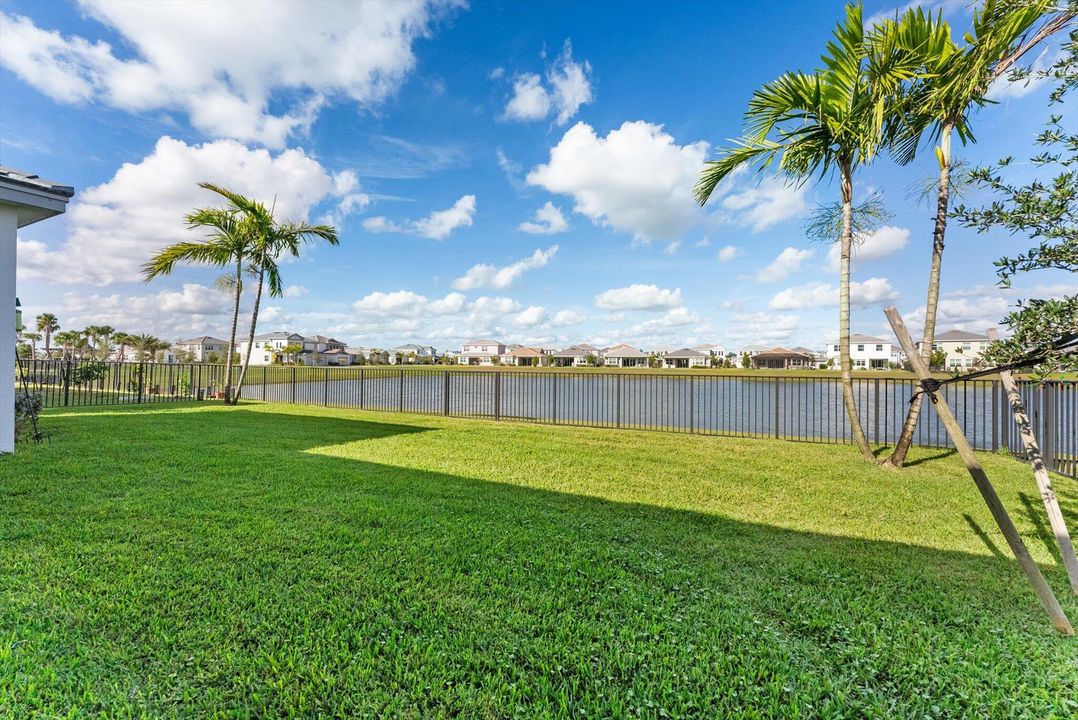 En Venta: $882,850 (5 camas, 4 baños, 3151 Pies cuadrados)