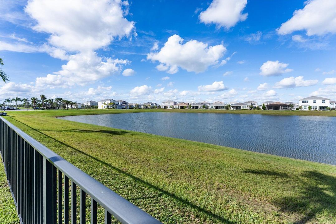 En Venta: $882,850 (5 camas, 4 baños, 3151 Pies cuadrados)