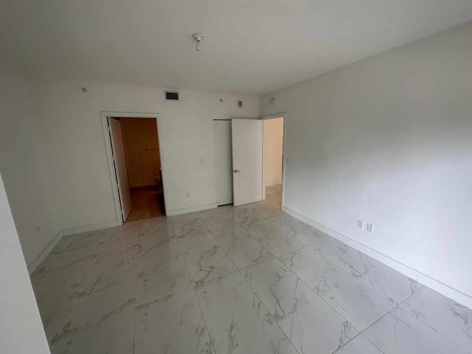 En Renta: $5,250 (2 camas, 3 baños, 1205 Pies cuadrados)