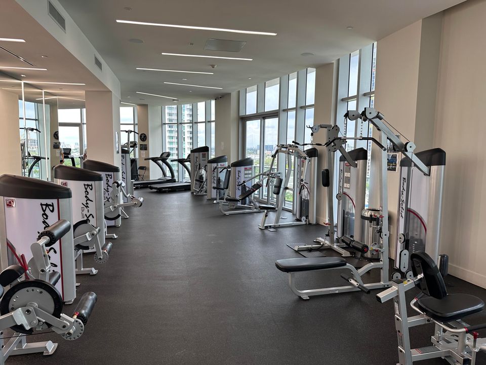 En Renta: $5,250 (2 camas, 3 baños, 1205 Pies cuadrados)