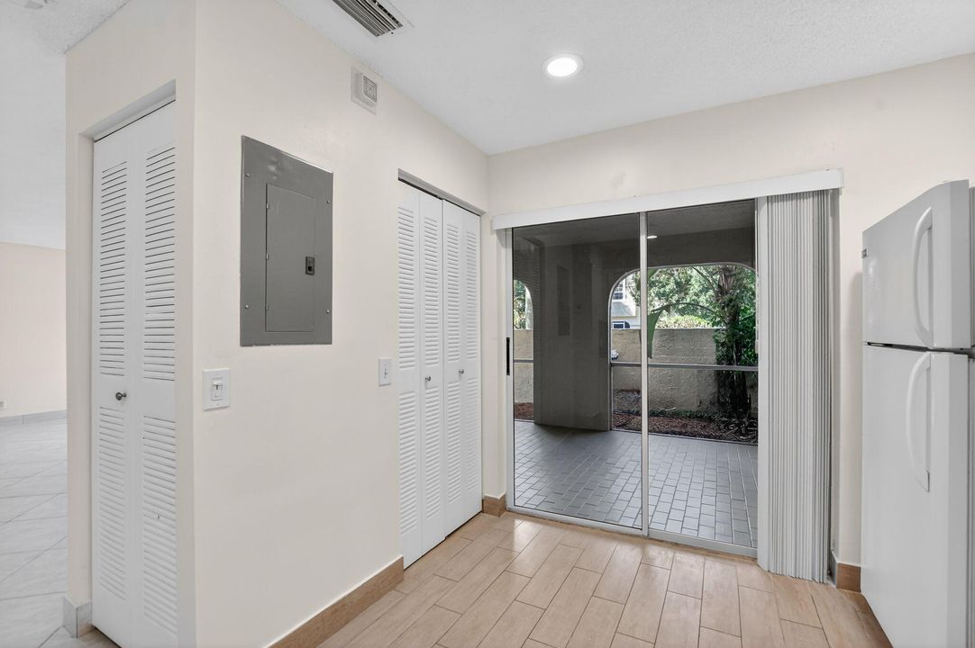 For Rent: $3,400 (3 beds, 2 baths, 1320 Square Feet)