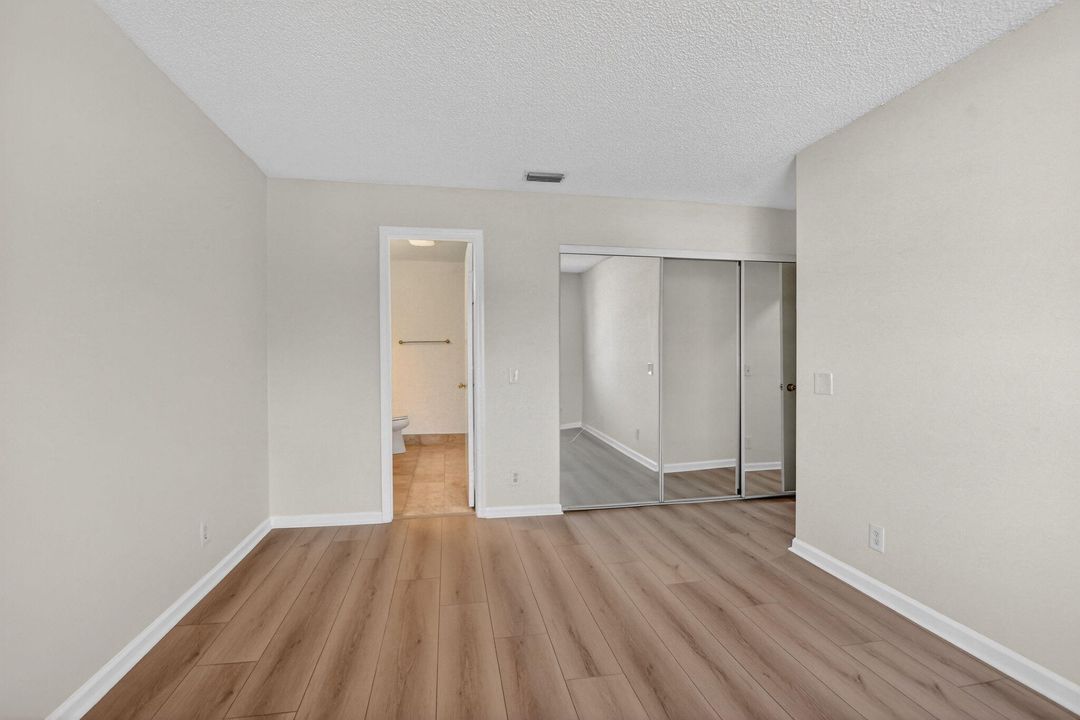 For Rent: $3,400 (3 beds, 2 baths, 1320 Square Feet)