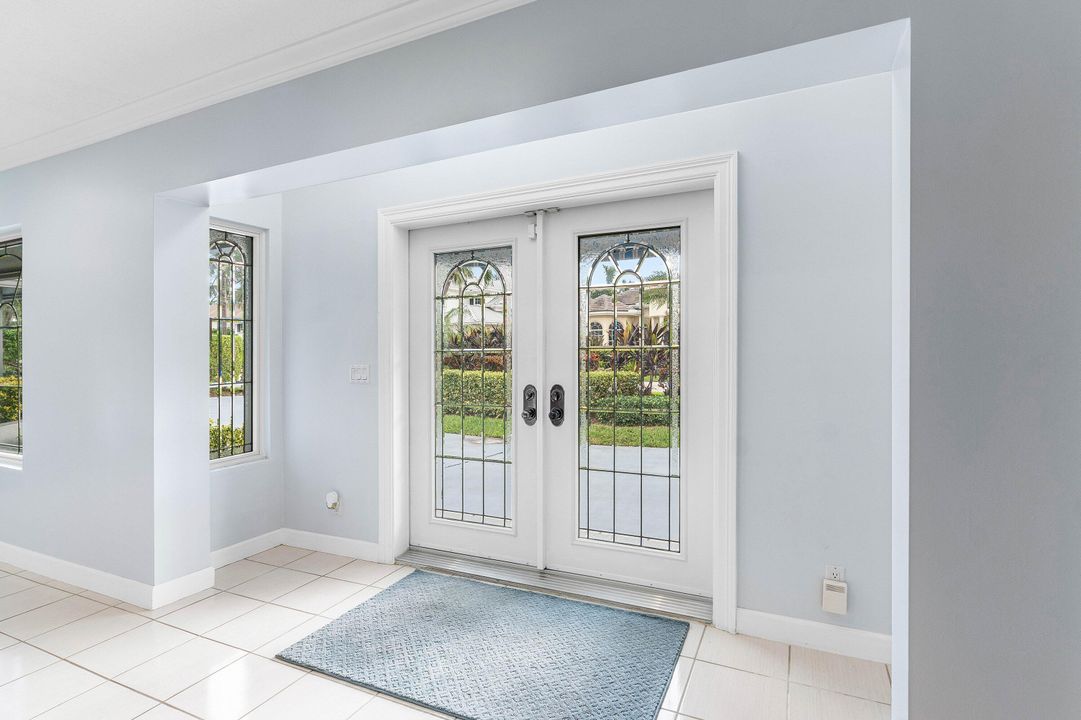 В аренду: $16,000 (3 спален, 3 ванн, 3318 Квадратных фут)