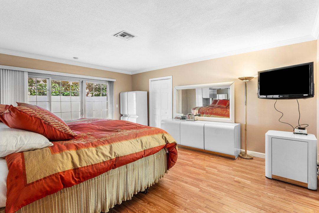 В аренду: $16,000 (3 спален, 3 ванн, 3318 Квадратных фут)