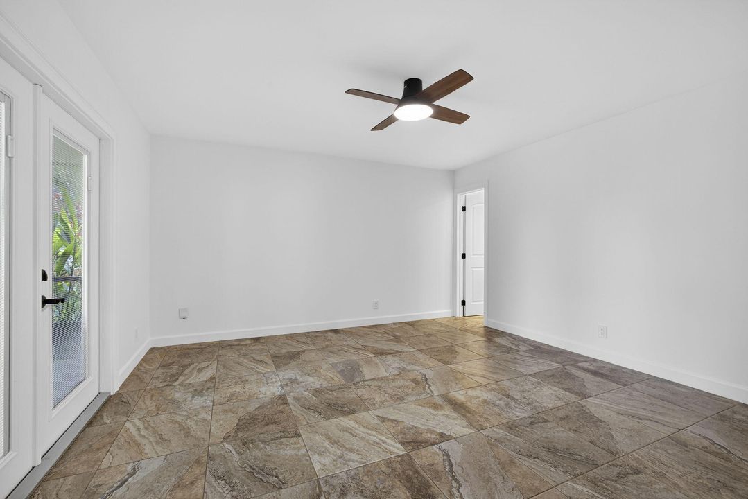 For Rent: $6,500 (3 beds, 2 baths, 1988 Square Feet)