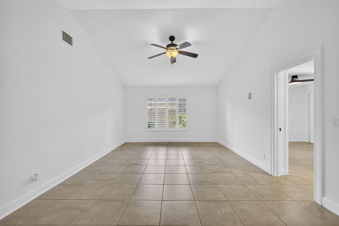 For Rent: $6,500 (3 beds, 2 baths, 1988 Square Feet)