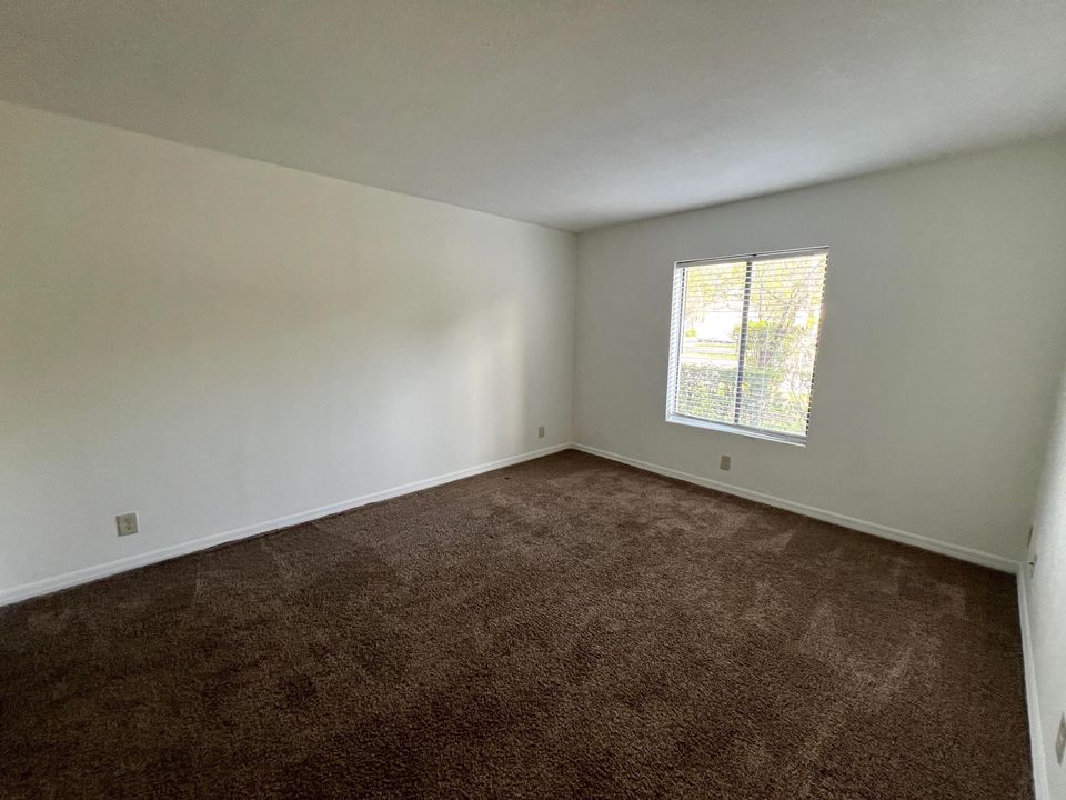 В аренду: $2,000 (2 спален, 2 ванн, 1106 Квадратных фут)