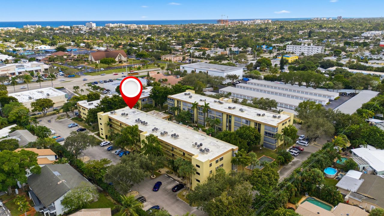 En Venta: $245,000 (2 camas, 2 baños, 984 Pies cuadrados)