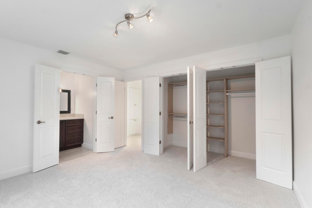 For Sale: $785,000 (3 beds, 2 baths, 1247 Square Feet)