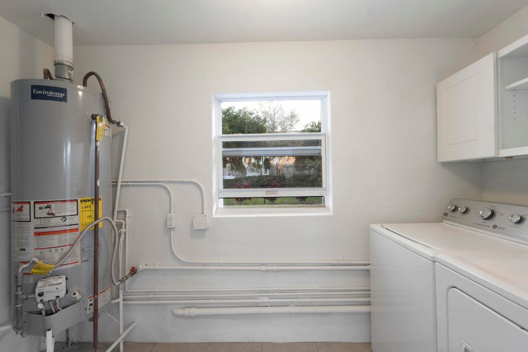 For Sale: $785,000 (3 beds, 2 baths, 1247 Square Feet)