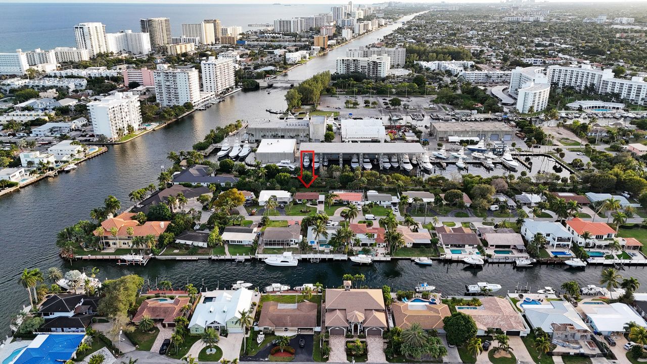 For Sale: $785,000 (3 beds, 2 baths, 1247 Square Feet)