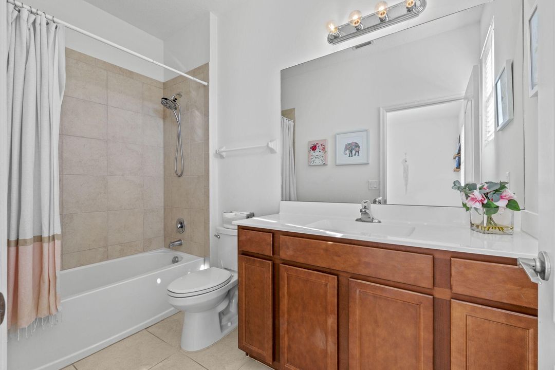 待售: $301,860 (2 贝兹, 2 浴室, 1490 平方英尺)